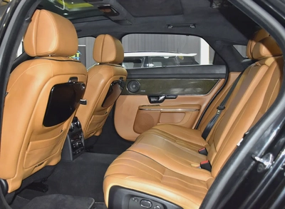 EXCELLENT DEAL for our Jaguar XJ L 5.0 ( 2013 Model ) in Black Color GCC Specs-16