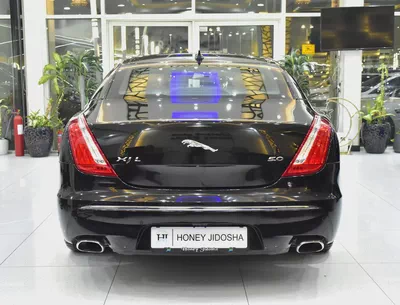 EXCELLENT DEAL for our Jaguar XJ L 5.0 ( 2013 Model ) in Black Color GCC Specs-4