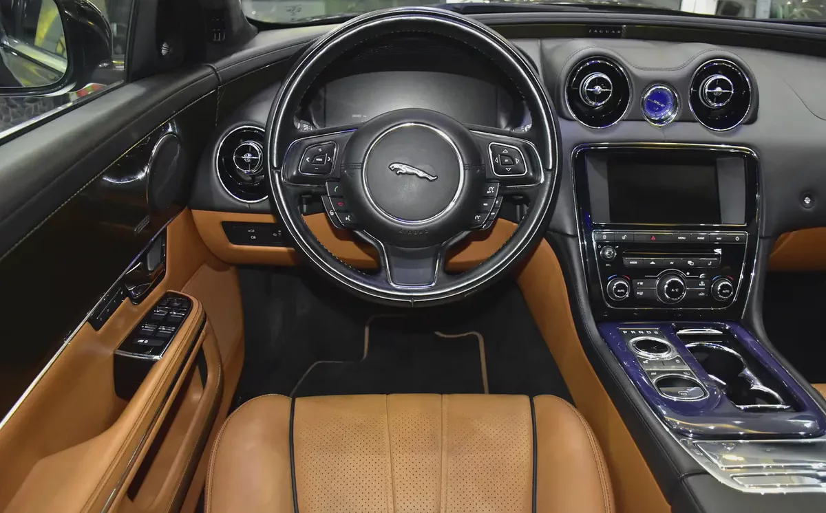 EXCELLENT DEAL for our Jaguar XJ L 5.0 ( 2013 Model ) in Black Color GCC Specs-11-11