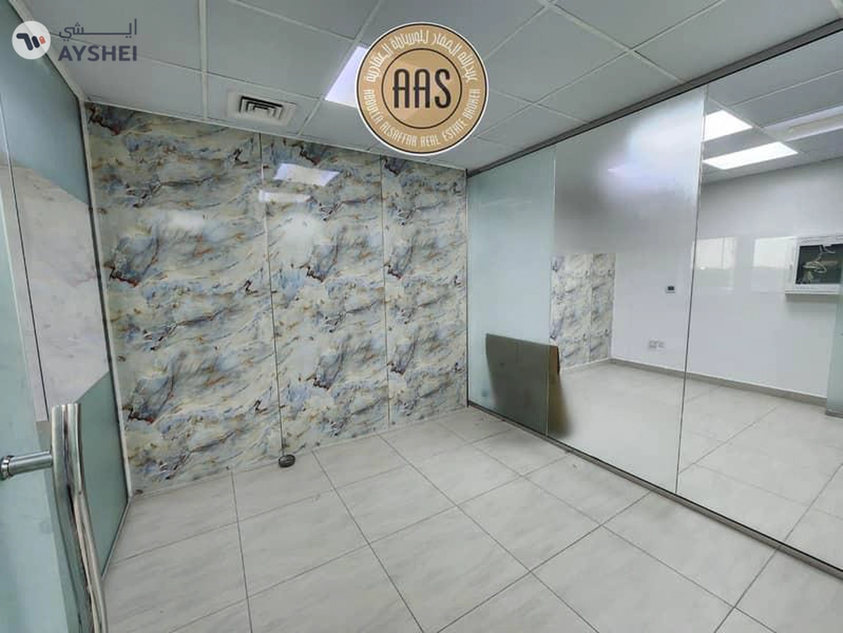 SPECIOUS OFFICE FOR RENT ON YEARLY BASIS|READY TO MOVE|PAYMENTS OPTION|IN ARJAN-2-2
