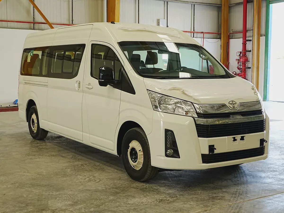 2026 TOYOTA HIACE PASSENGER VAN HIGH ROOF 3.5L PETROL GCC BRAND NEW 0KM-2-2