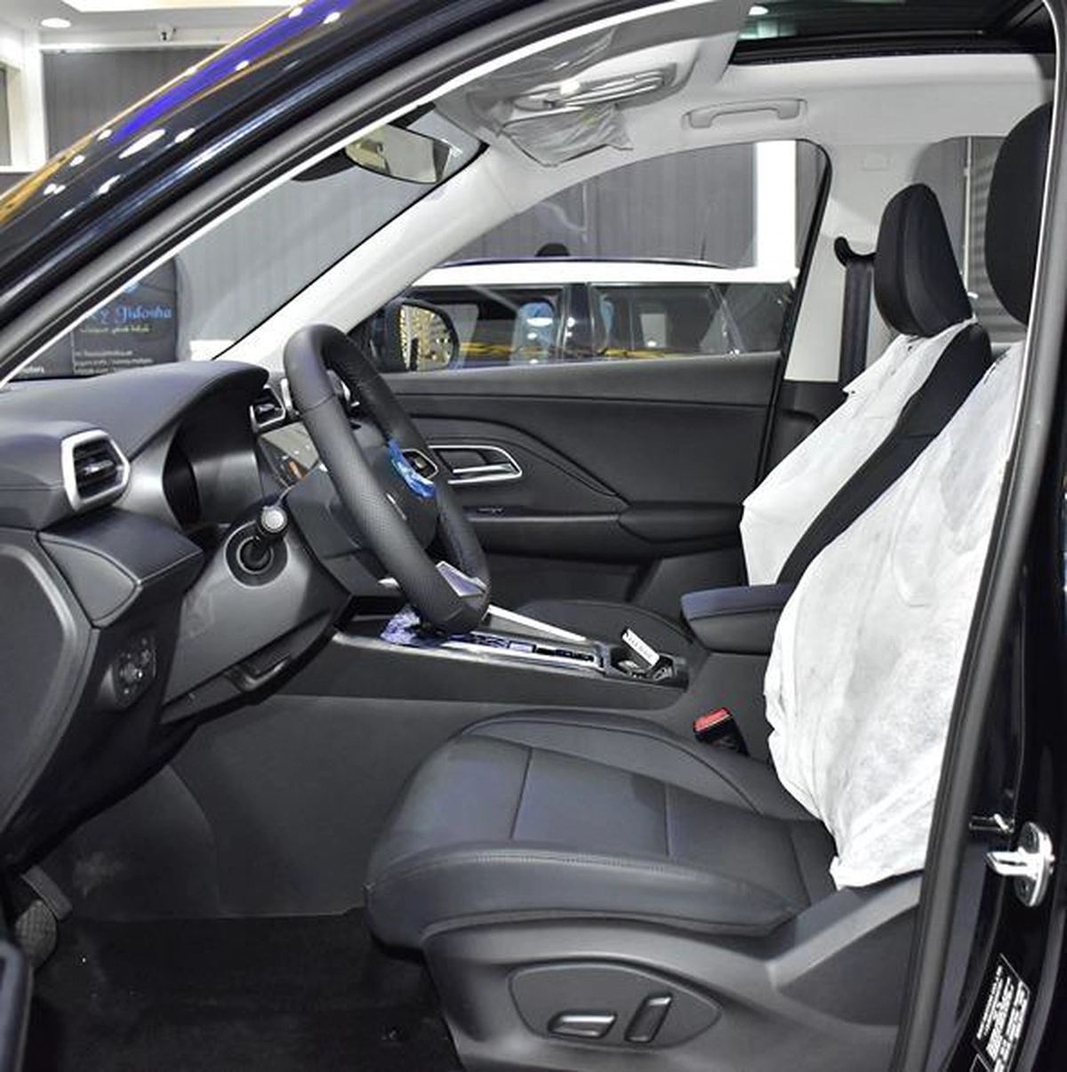 MG ZS ( 2026 Model ) in Black Color GCC Specs-8-8