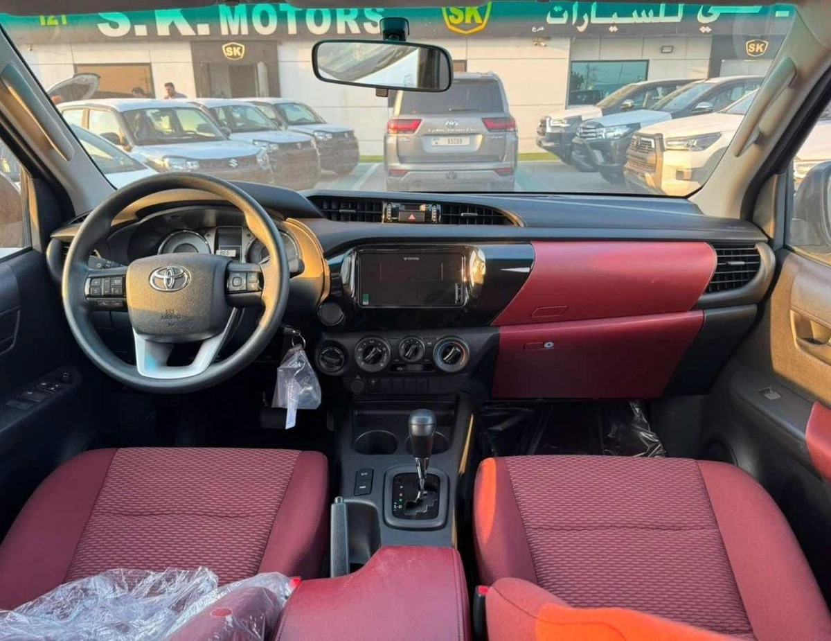 Toyota Hilux GLX DOUBLE CABIN || 2.7L PETROL A/T 4WD / MANUAL AC / FR&RR CHROME BUMPERS WITH HUK (CODE # HPAME)-12-0