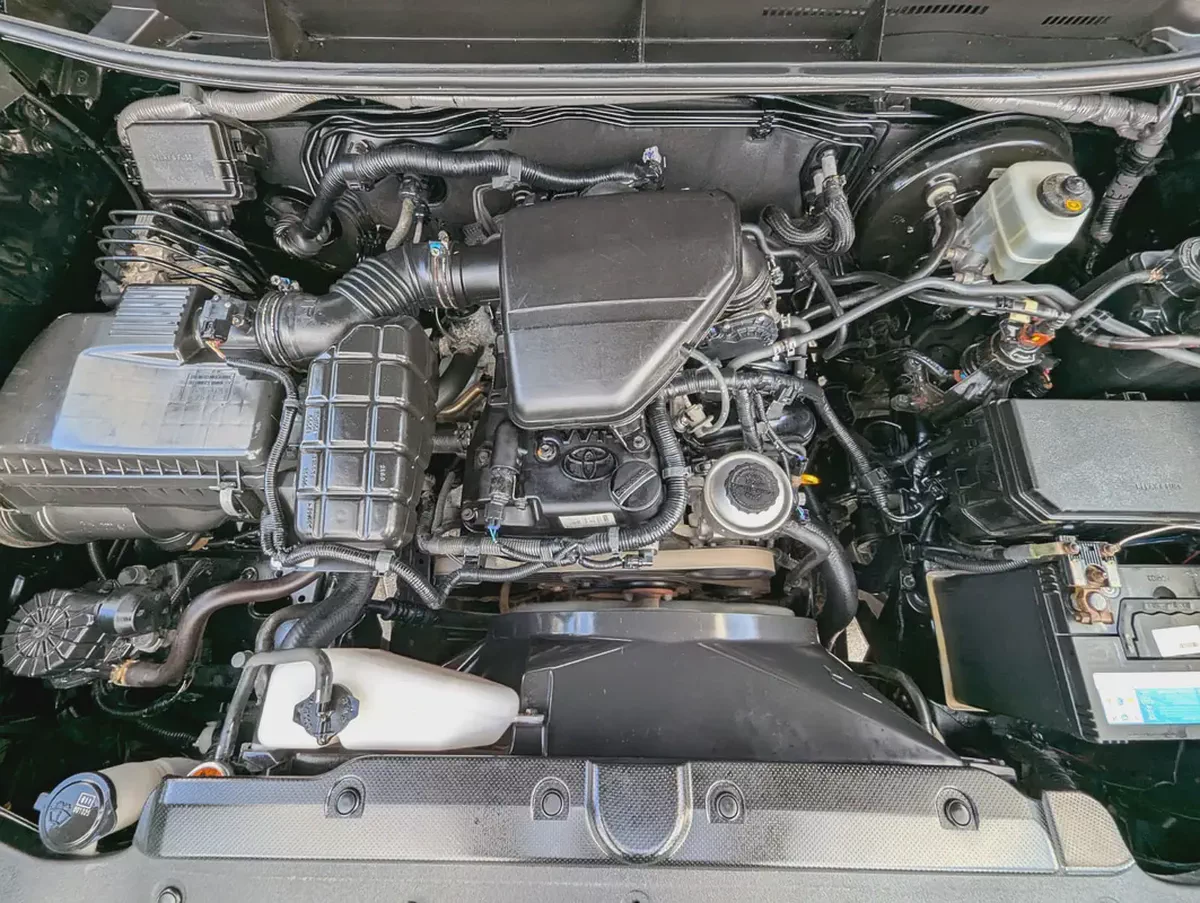 Toyota Prado 2019 V4 2.7L GCC Specs | Automatic | Interior and Exterior Excellent Condition-18-18