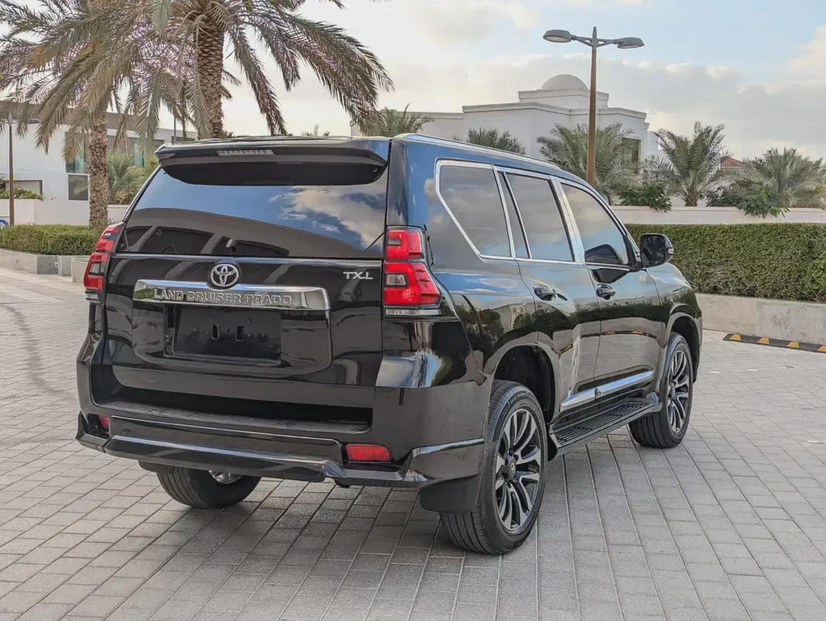 Toyota Prado 2019 V4 2.7L GCC Specs | Automatic | Interior and Exterior Excellent Condition-5-5