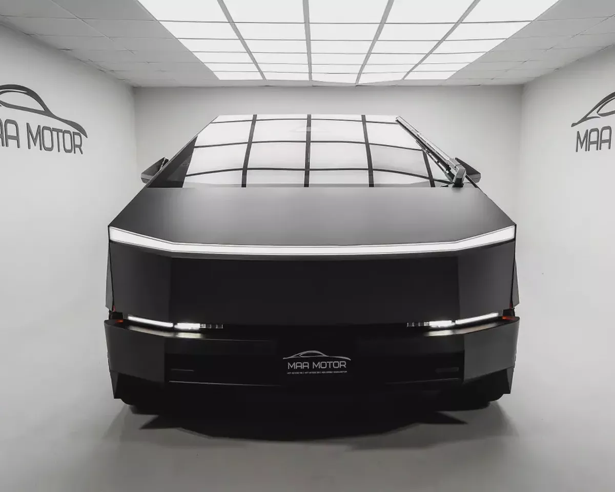 Tesla Cybertruck Foundation Series 2024 American Specs-1-1