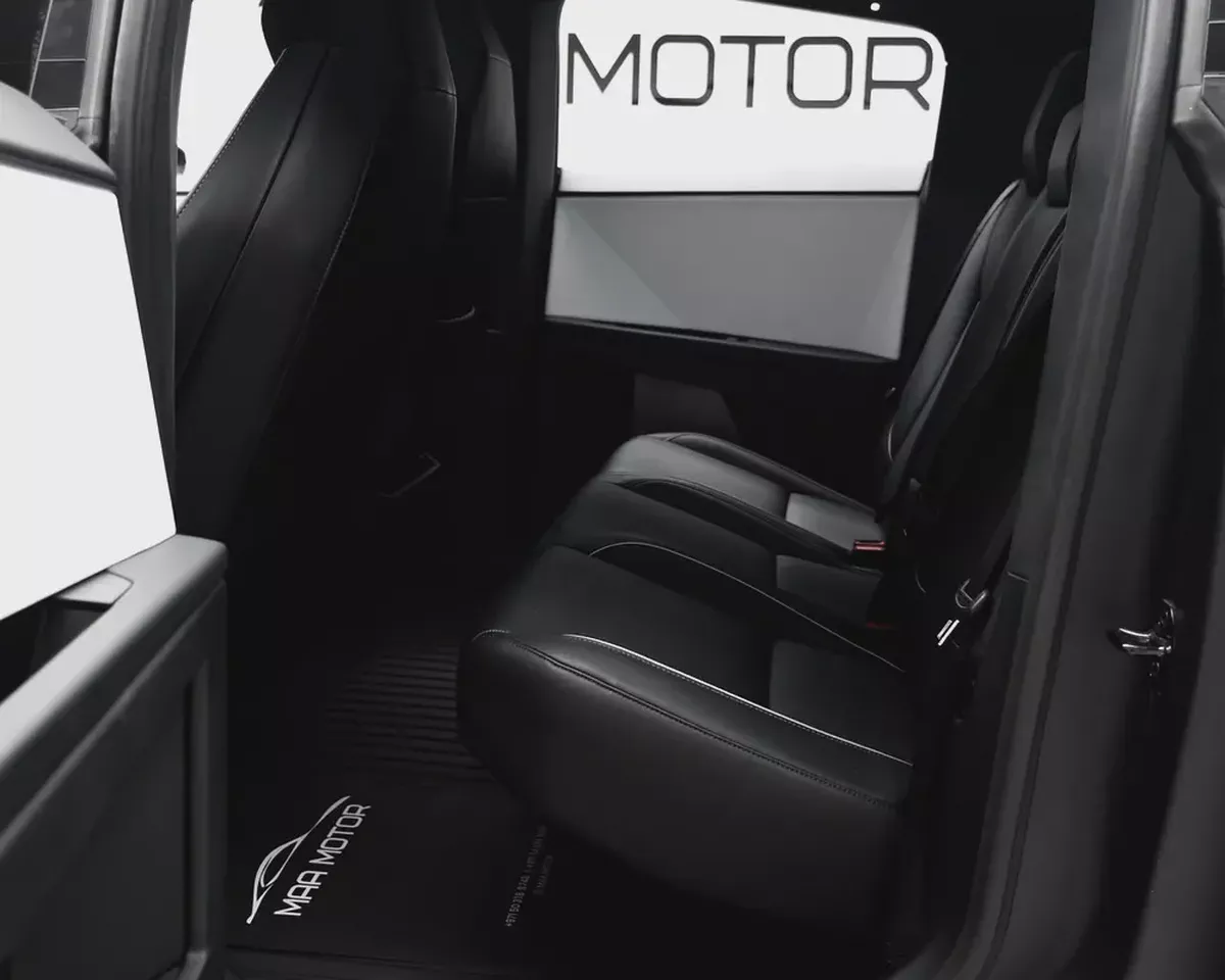 Tesla Cybertruck Foundation Series 2024 American Specs-7-7
