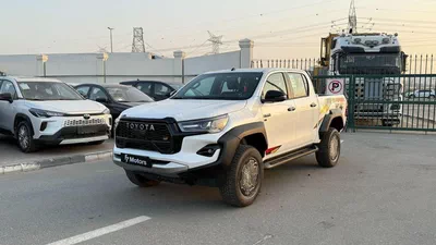 Toyota Hilux GR Sport 4.0L - Toyota Hilux - 2025 – 4.0L V6 4x4 (GCC)-2