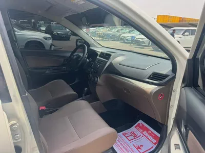 Toyota Avanza 2019 white color GCC calen car-9