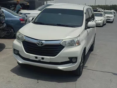Toyota Avanza 2019 white color GCC calen car-2