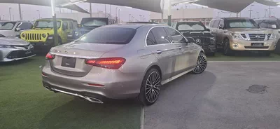 Pristine 2022 Mercedes-Benz E 350 - Luxury & Performance-2