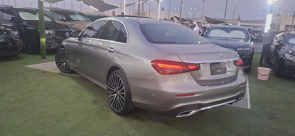 Pristine 2022 Mercedes-Benz E 350 - Luxury & Performance-3-3