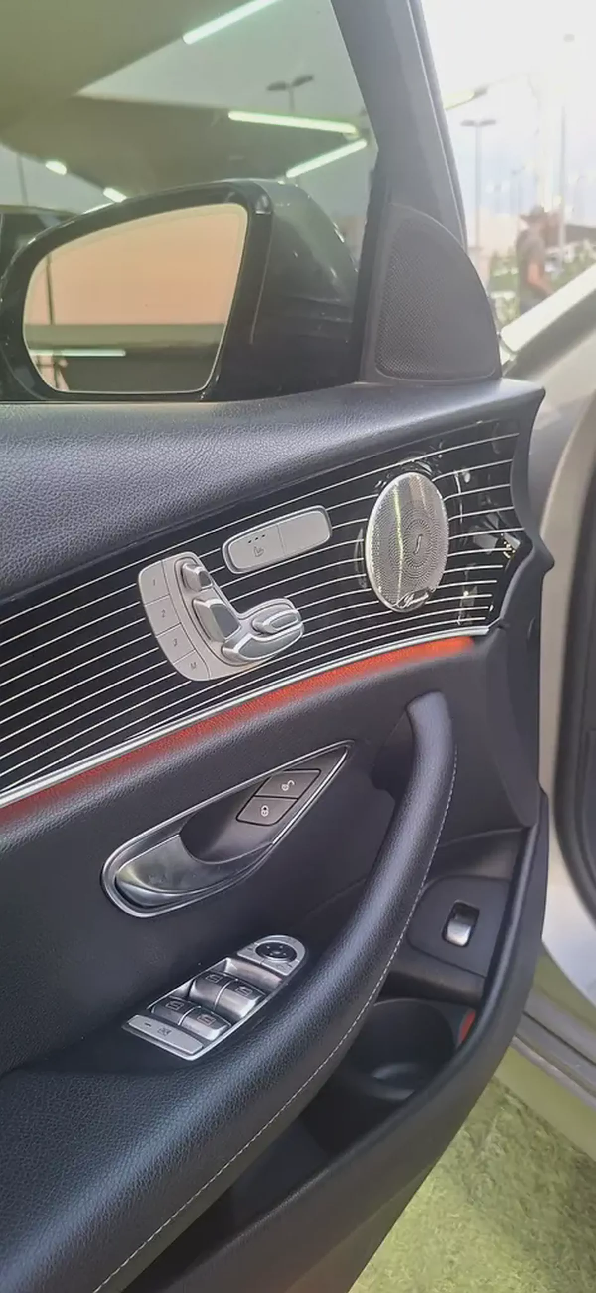 Pristine 2022 Mercedes-Benz E 350 - Luxury & Performance-8-8