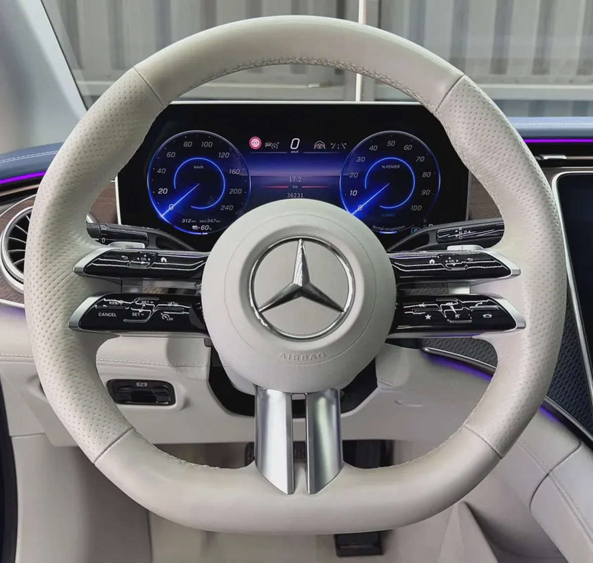 Mercedes EQE 350+ | Edition One | GCC | Gargash Warranty & Service 2027-5-5