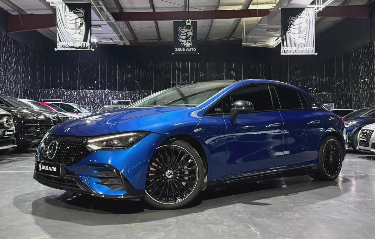 Mercedes EQE 350+ | Edition One | GCC | Gargash Warranty & Service 2027