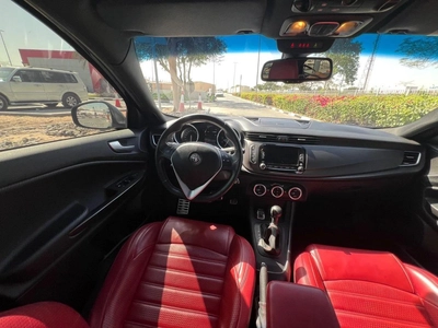Alfa Romeo Giulietta Veloce-7