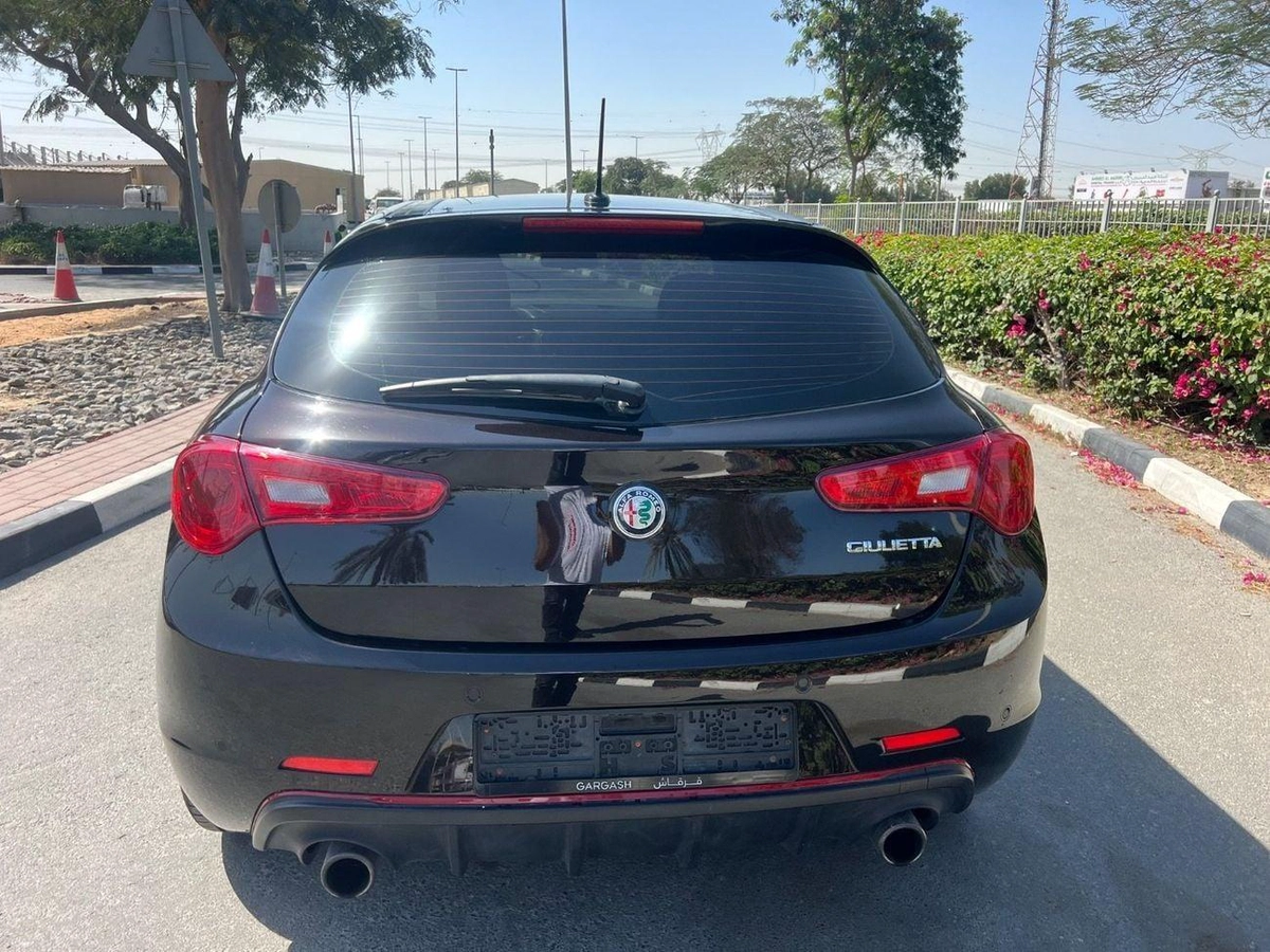 Alfa Romeo Giulietta Veloce-6-6