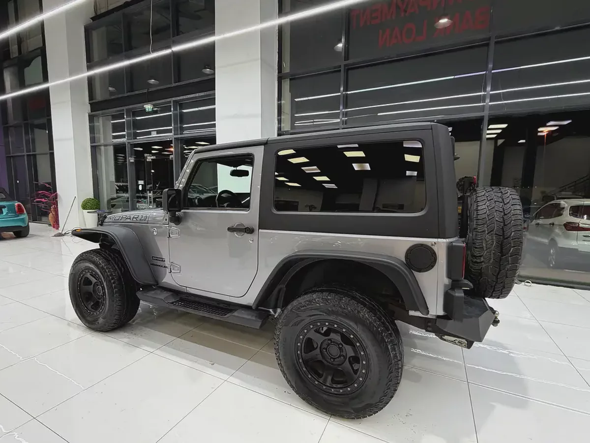 Jeep Wrangler Sport 2016 | GCC Spec Service history/ Original paint-5-5