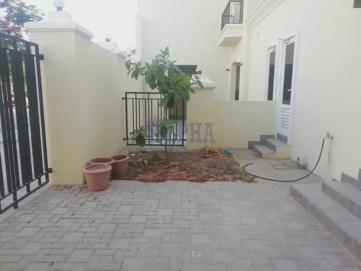 Great View |4 BR Unfurnished Villa-1-1