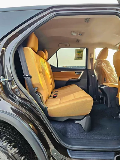 Toyota Fortuner EXR FULL OPTION | 2.7L V4 PETROL | PUSH START | DVD CAMERA | AUTO A/C (CODE # FPF2)-12