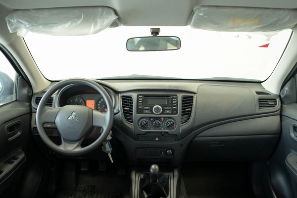 MITSUBISHI L200 2.5L M/T DIESEL 2WD MODEL 2023