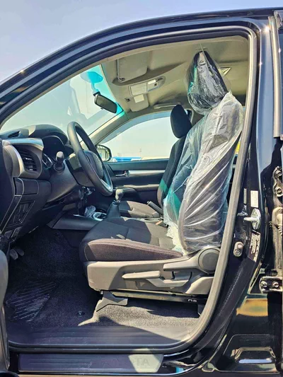 Toyota Hilux SGLX SR5 / NARROW BODY DOUBLE CABIN / 2.7L PETROL V4 M/T / REAL CAMERA WITH CHROME BUMPERS (CODE # HP2MF)-7