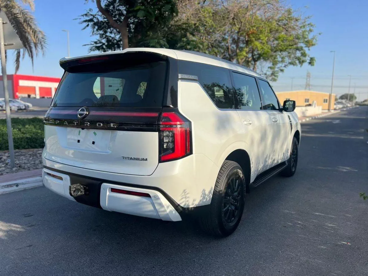Nissan Patrol SE TITANIUM NISSAN PATROL SE TITANUM 3.8L-2-0