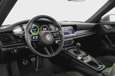 10,490 AED / 60 months | 0% DP | 2023 Porsche 911 Carrera T / 6 Speed Manual / Porsche Warranty / Fu-6