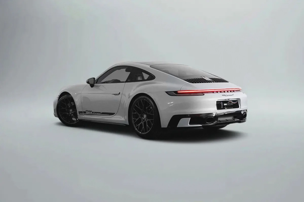 10,490 AED / 60 months | 0% DP | 2023 Porsche 911 Carrera T / 6 Speed Manual / Porsche Warranty / Fu-1-1
