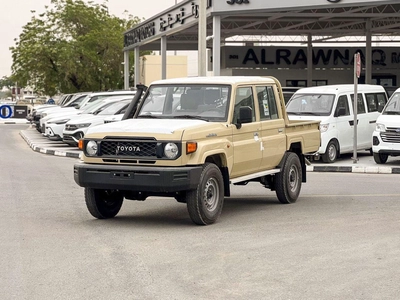Toyota Land Cruiser Pick Up  EXPORT ONLY - LC79 DC 4.0L PETROL AT-0