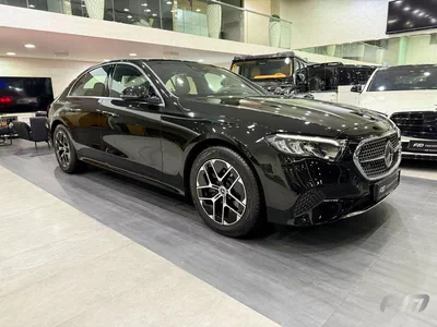 Mercedes Benz E200 STANDARD-1