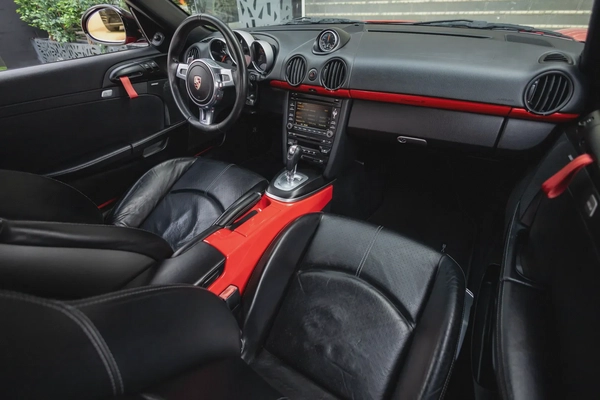 Porsche Cayman R 2012