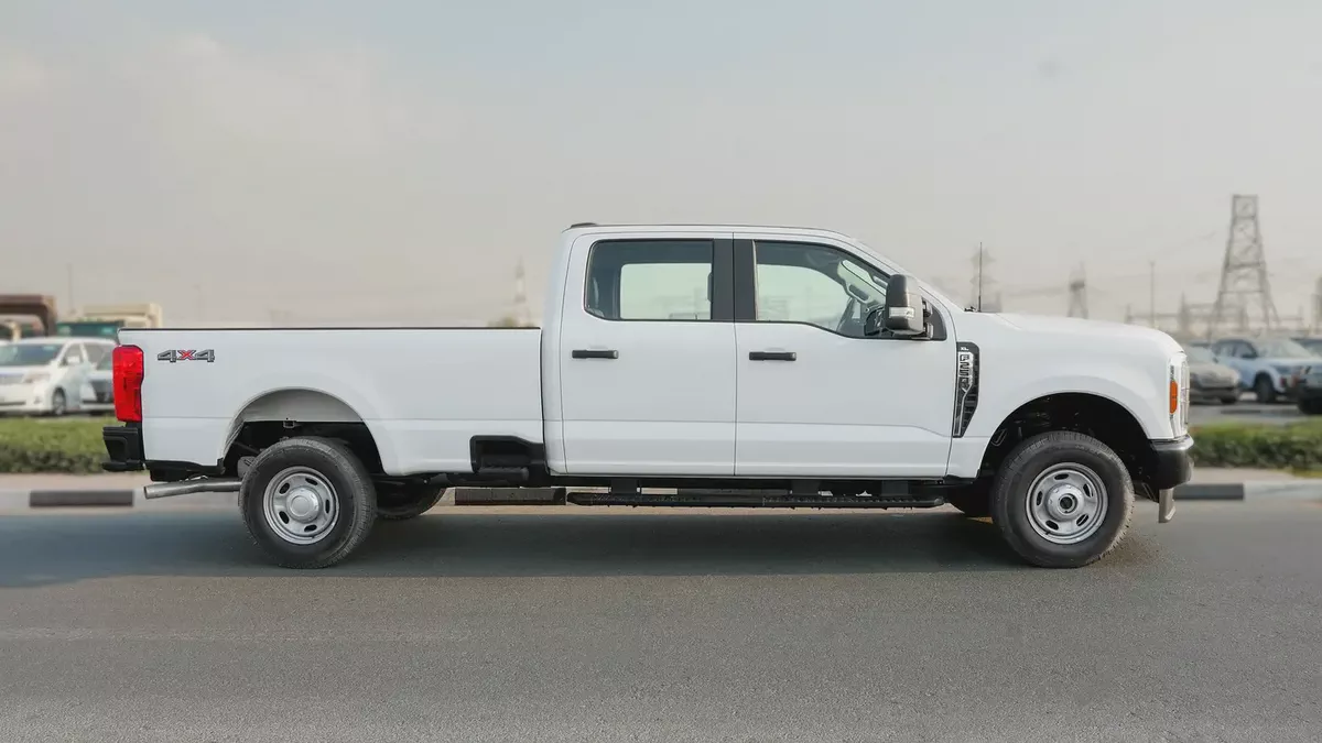 2024 Ford F250 XL 6.8L V8 AT Petrol-1-1