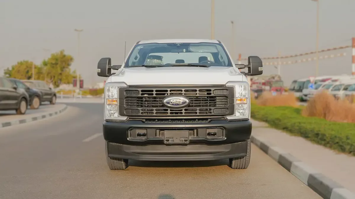 2024 Ford F250 XL 6.8L V8 AT Petrol-3-3