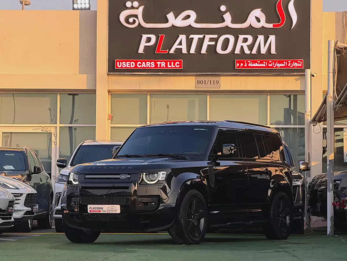 Land Rover Defender 110 HSE P400 | GCC Specs | under warranty-4-4