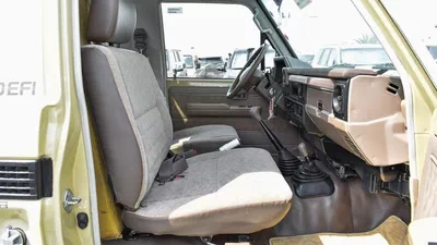 Toyota Land Cruiser Pick Up Classic  4.5L V8  Double Tank-6