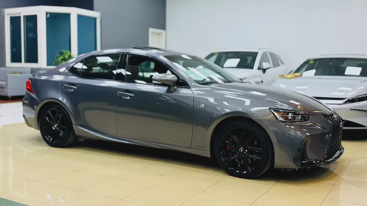 2020 Lexus IS 350 F Sport - American Specs / Clean Title-2-2