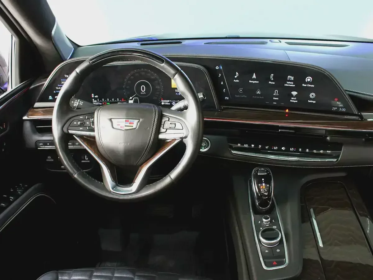 2022 - Cadillac Escalade Sport Platinum-15-15