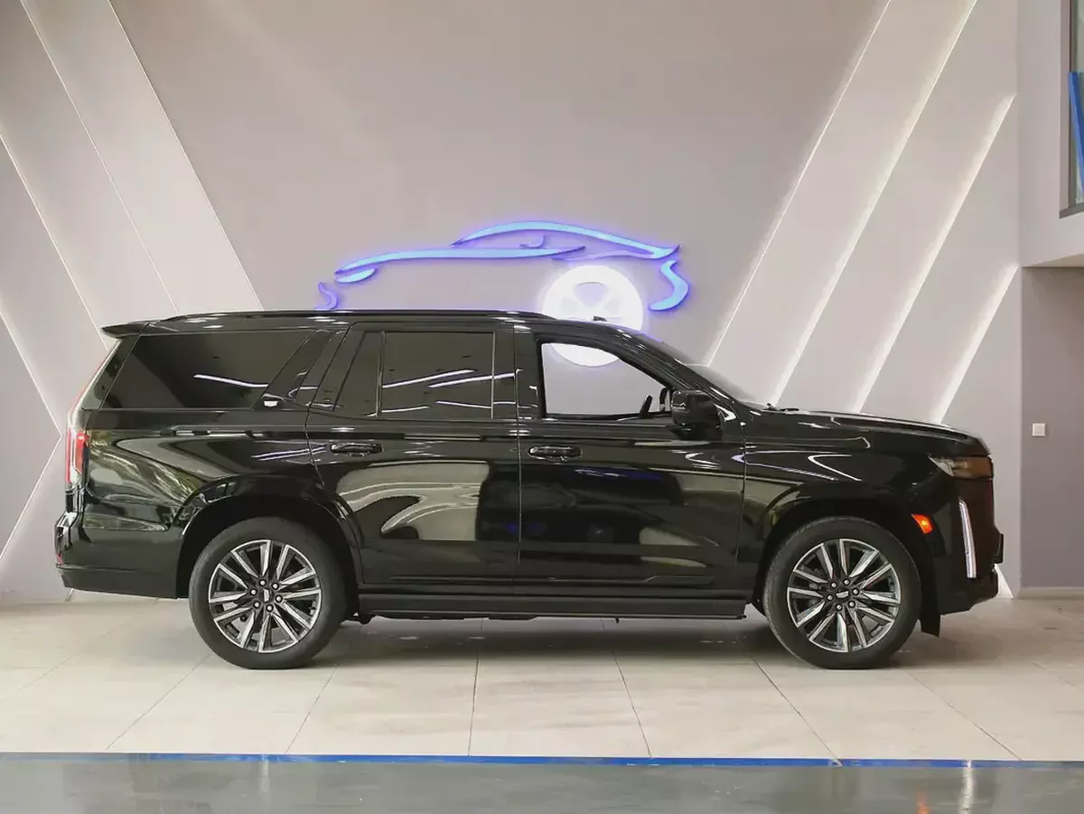 2022 - Cadillac Escalade Sport Platinum-6-6