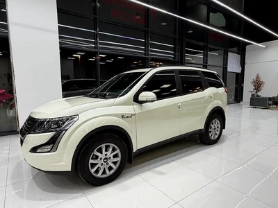 2022 Mahindra XUV 500 - GCC Specs - Excellent Condition-0