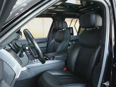 2024 - Range Rover Vogue Autobiography P550e - Hybrid for 444,000.00 AED-9