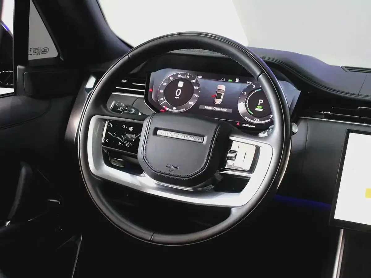 2024 - Range Rover Vogue Autobiography P550e - Hybrid for 444,000.00 AED-15-15