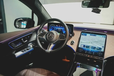 2023 Mercedes-Benz EQE 350 4MATIC | GCC Specs | Low Mileage-9