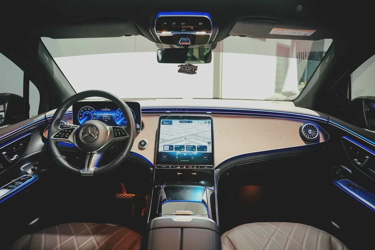 2023 Mercedes-Benz EQE 350 4MATIC | GCC Specs | Low Mileage-13-13