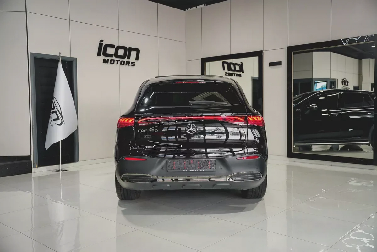 2023 Mercedes-Benz EQE 350 4MATIC | GCC Specs | Low Mileage-2-2