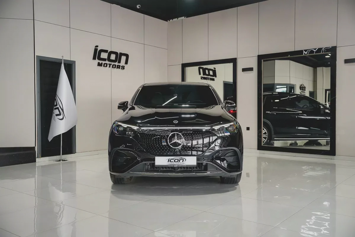 2023 Mercedes-Benz EQE 350 4MATIC | GCC Specs | Low Mileage-1-1