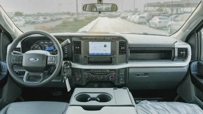 2024 Ford F250 XL 6.8L AT Petrol-11