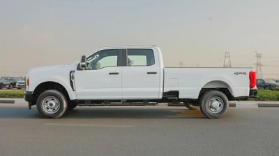 2024 Ford F250 XL 6.8L AT Petrol-2