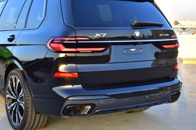 New 2024 BMW BMW X7-10
