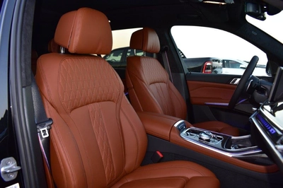 New 2024 BMW BMW X7-7